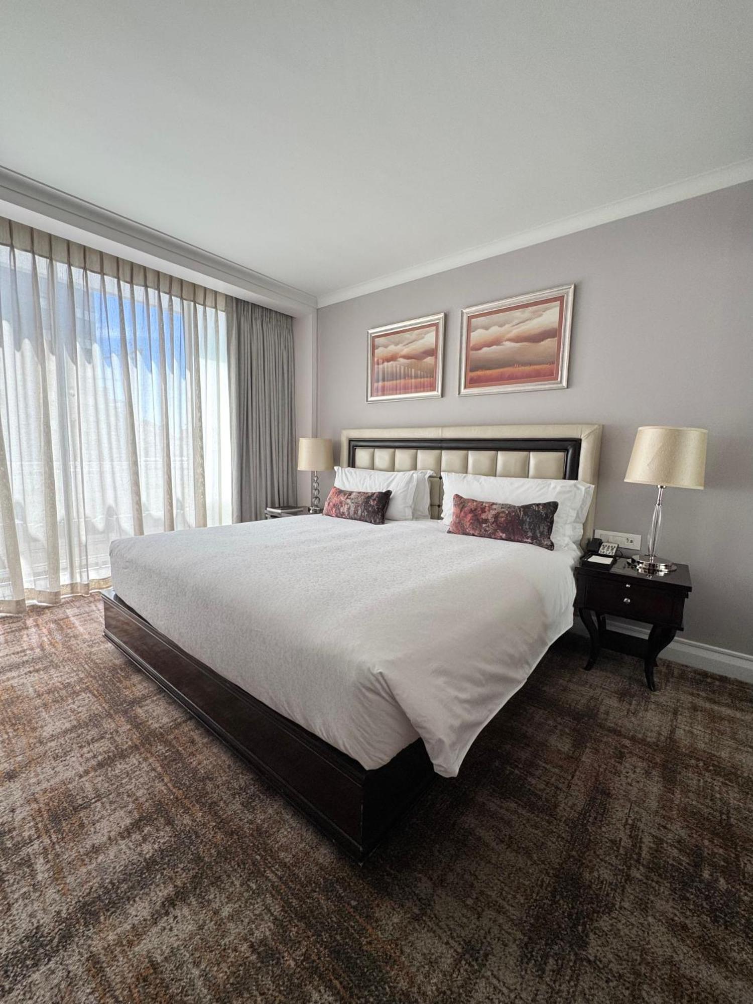 Luxury Residence At Taj Cape Town - Top Corner Apartment With Balcony - Newly Renovated Cidade Do Cabo Exterior foto