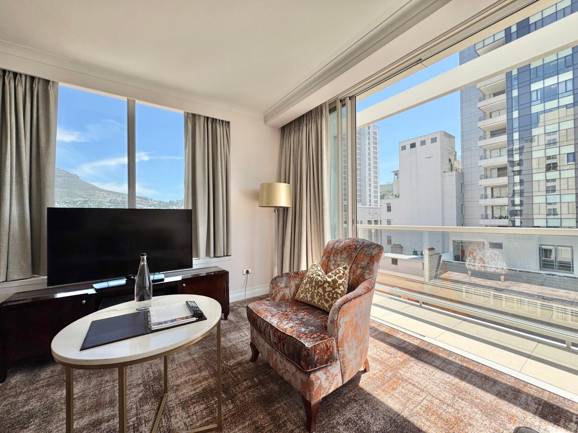 Luxury Residence At Taj Cape Town - Top Corner Apartment With Balcony - Newly Renovated Cidade Do Cabo Exterior foto